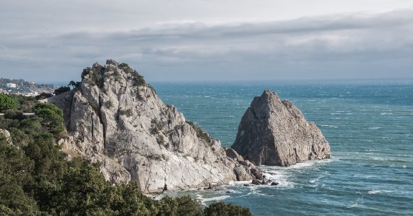 Скала дива Крым