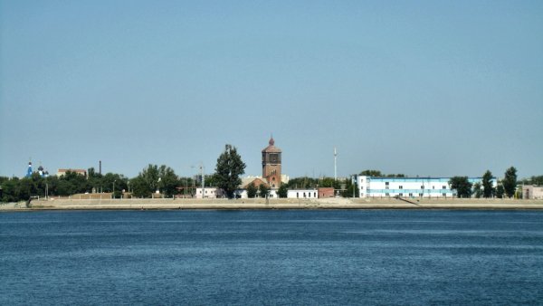 Петровская набережная Астрахань