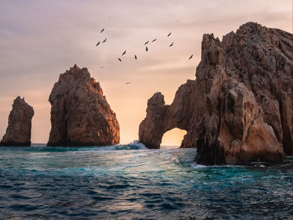 Океан и скалы