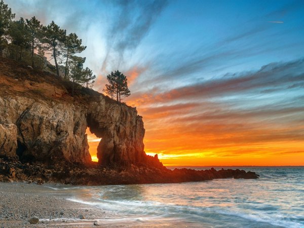 Тасманово море скалы