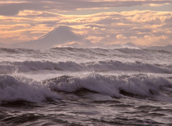Берингово море шторм