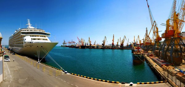 Морской порт Пристань Одесса