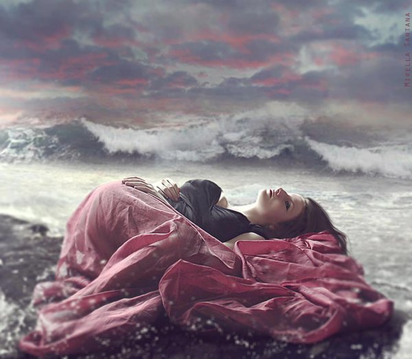 Девушка буря