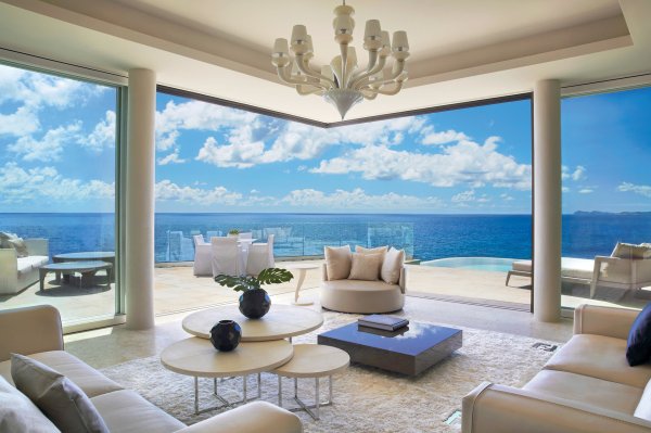 Панорамный вид на океан