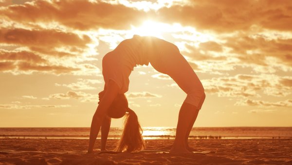 Йога на пляже