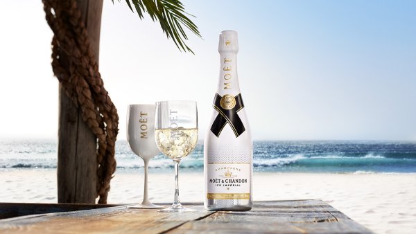 Moët Chandon яхта