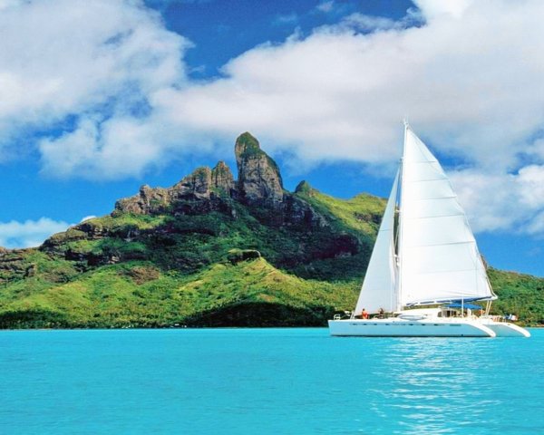 Бора-Бора остров яхта