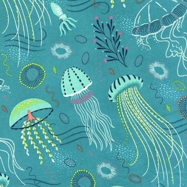 Волна на прозрачном фоне