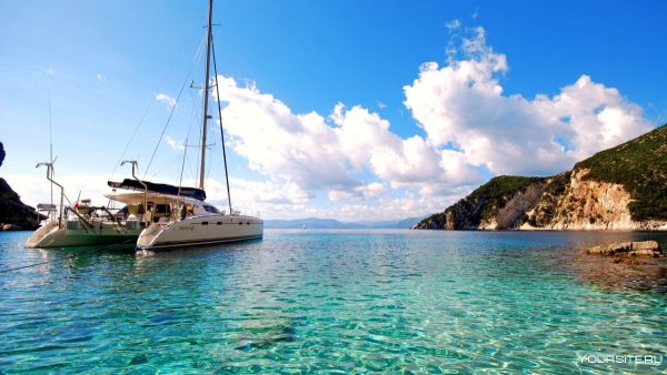 Море яхта красота