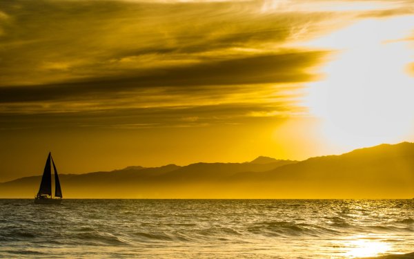 Море горы корабль