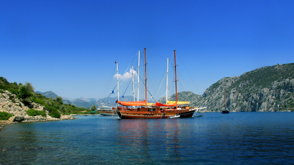 Путешествие под парусом