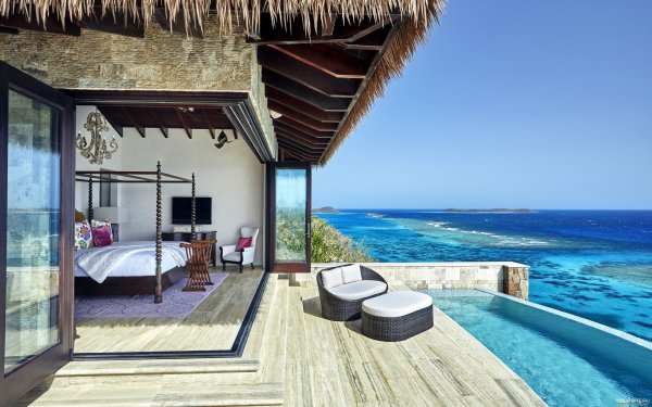 Домик у океана