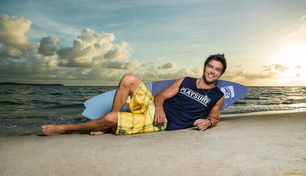 Мужская фотосессия на море