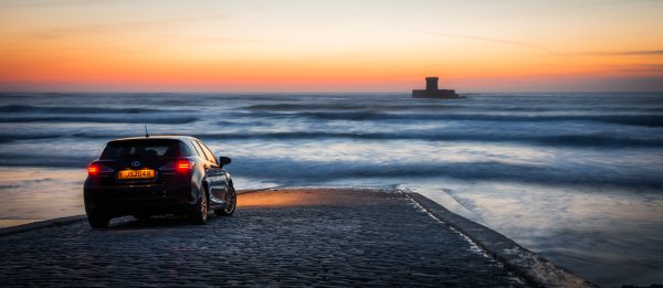 Романтическое путешествие на машине