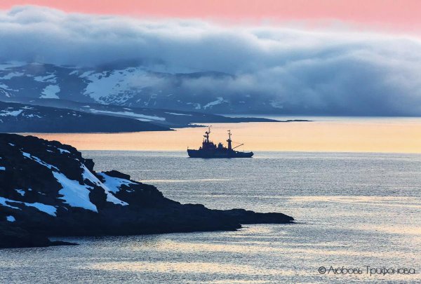 Мурманск берег Баренцева моря