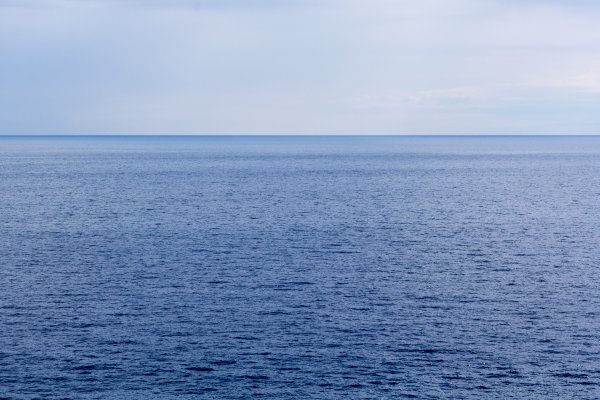 Спокойное Лазурное море
