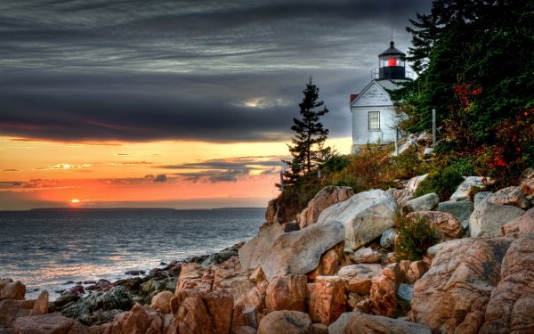 Маяк Bass Harbor head Lighthouse, Мэн (США)