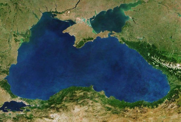 Черное море со спутника