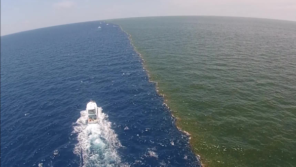 Море волны солнце