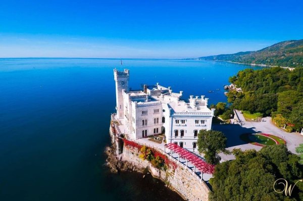 Дворец Мирамаре Триест Италия