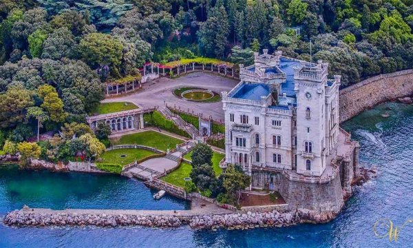 Замок Мирамаре Триест