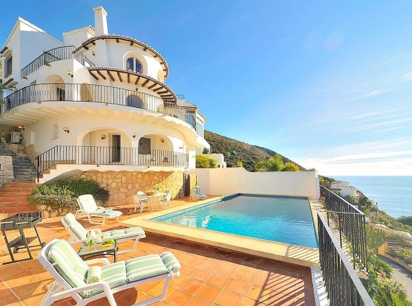 Особняк в Испании