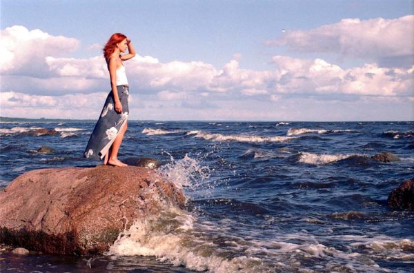 Красивые девушки на море