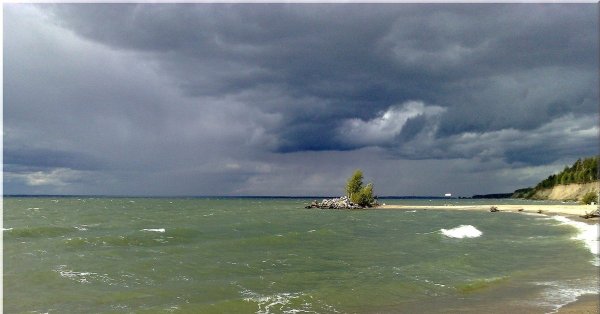 Обское море