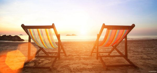 Пляж зонтик шезлонг