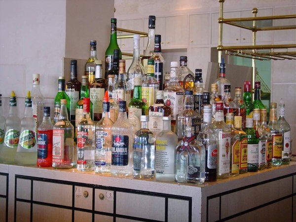 Много алкоголя фото