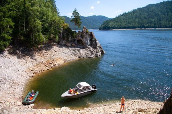 Красноярское водохранилище Бирюса