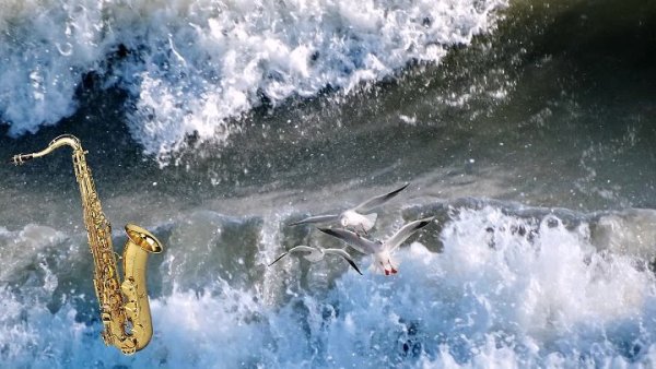 Саксофон и море