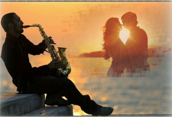 Саксофонист на закате