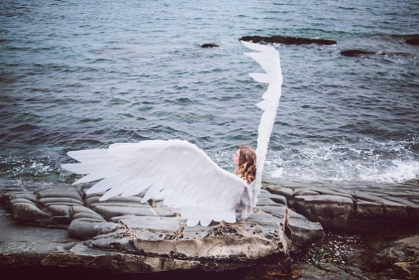 Ангел на море