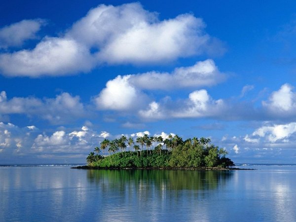 Островок в море