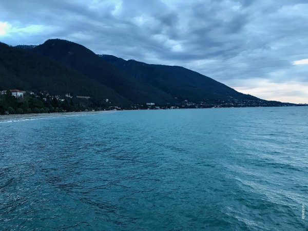 Гагра море горы