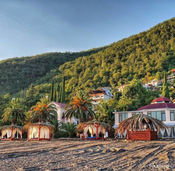 Набережная Гагры