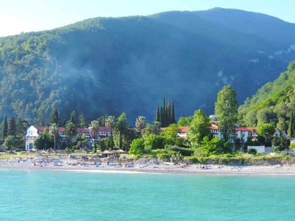 Черное море Абхазия