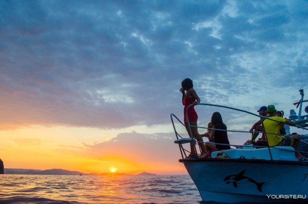 Коктебель катер