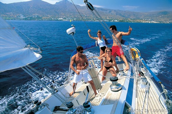 Прогулка на яхте