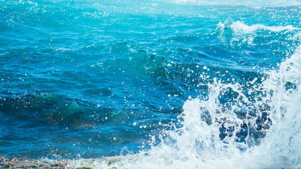 Море волны вода