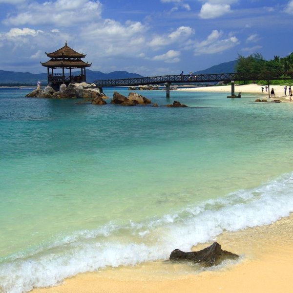 Остров-курорт Хайнань