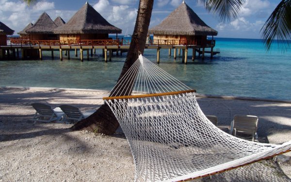 Гамак на море