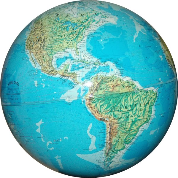 Атлантический океан со спутника