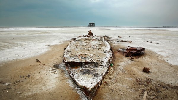 Аральское море мелеет