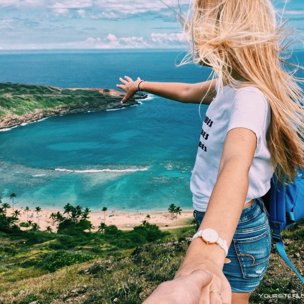 Парочка на пляже