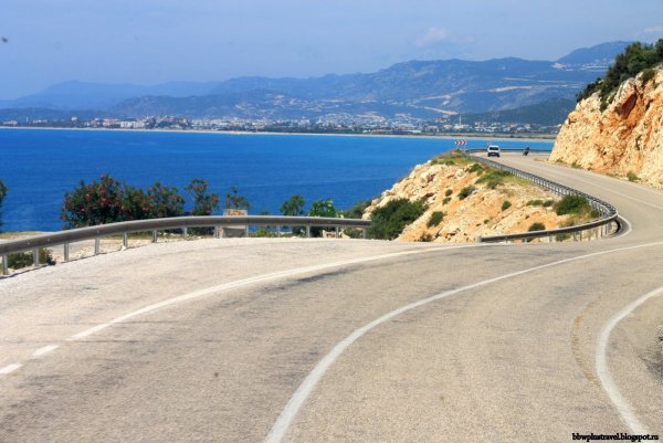 Серпантин дорога в Сочи Крым