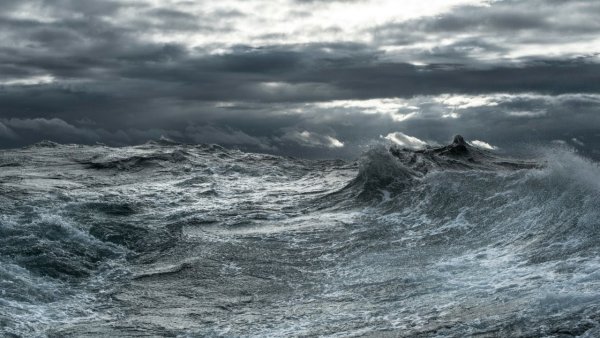 Фьорды в шторм