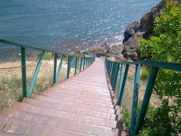 Мыс Фиолент Крым 800 ступеней