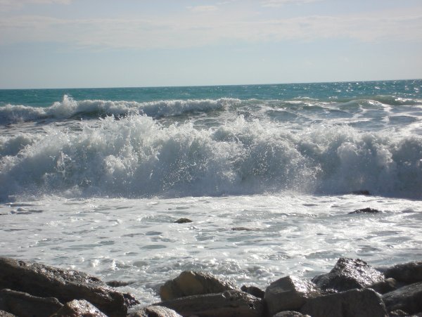 Сильное волнение моря